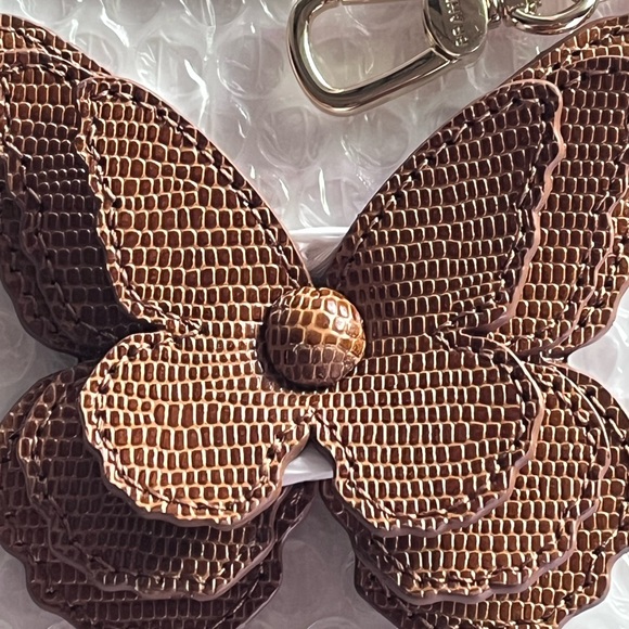 NWT Brahmin 3D Butterfly Tassel TOBACCO ALL OVER LIZARD Purse Charm#3 - Picture 5 of 14
